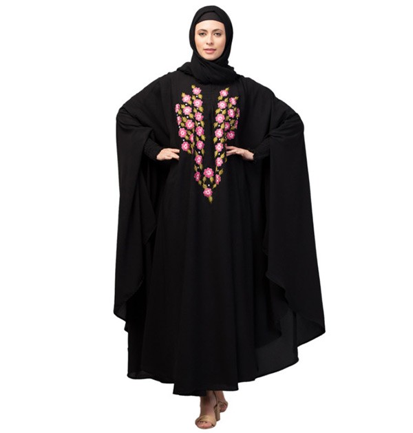 Smoking-Sleeve-Resham-Embroidery-Irani-Kaftan-1