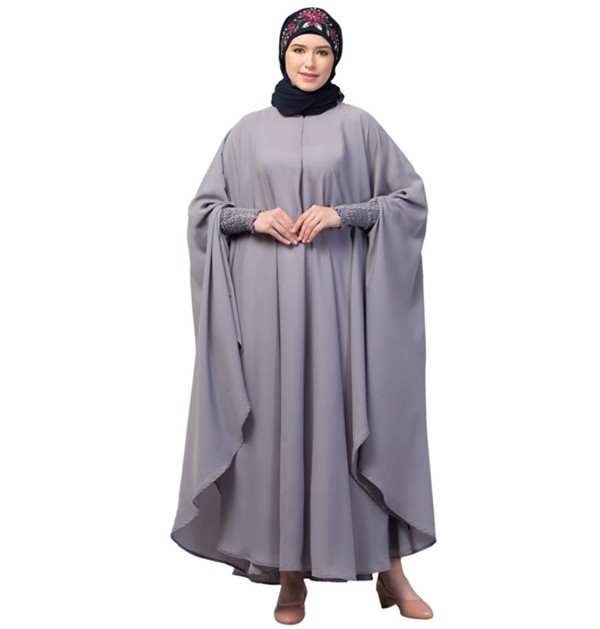 Smoking-at-sleeve-irani-kaftan-1