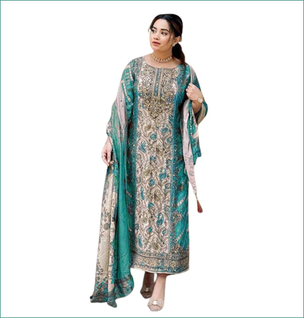 Heavy Muslin Hoor Text Pakistani Readymade Suits