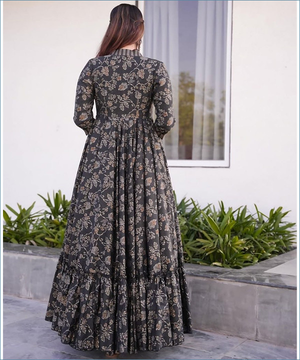 Muslin Digital Printed Suit with Flared Long Jacket Charcoal Black - Image 2