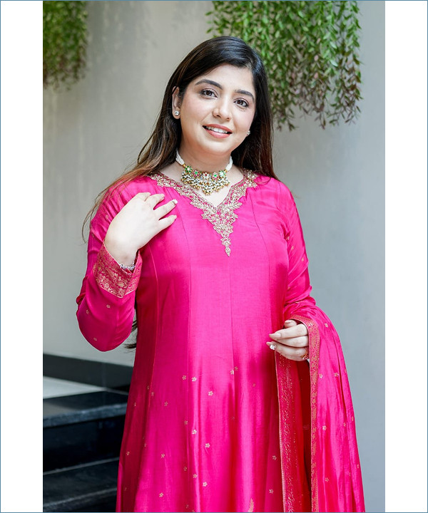 Noor-E-Banarasi Chanderi Anarkali Gown Set - Image 5