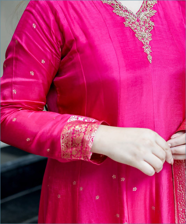 Noor-E-Banarasi Chanderi Anarkali Gown Set - Image 2